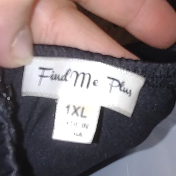 black satiny bodycon mini dress from Find Me Plus size 1XL - - Picture 3 of 3